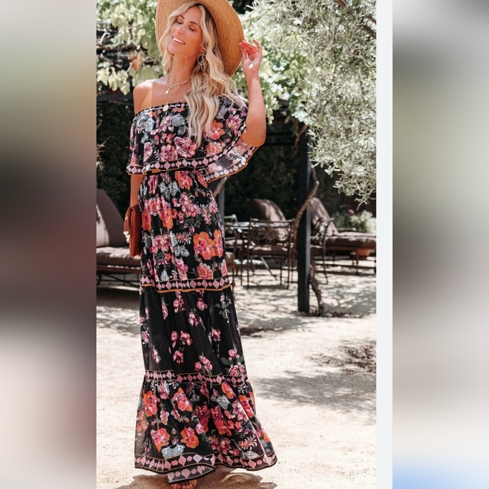 Vici Floral Off-Shoulder Maxi Dress Size Medium